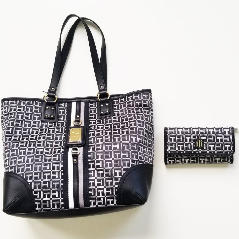 Tommy Hilfiger Monogrammed Large Jacquard Tote